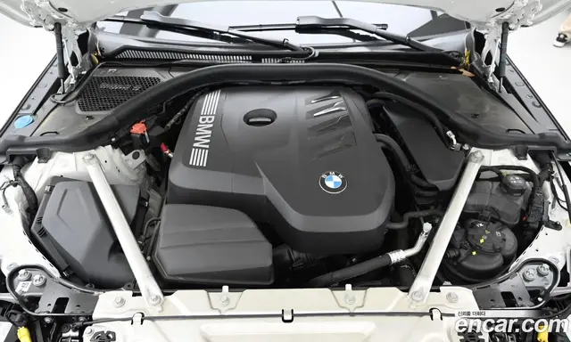 BMW 4 серия 2025 2.0 автомат (гидро), миниатюра 6 BMW 4 серия 2025 2.0 автомат (гидро), миниатюра 6