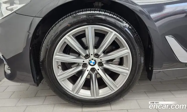 BMW 5 серия 2018 2.0 автомат (гидро), миниатюра 5 BMW 5 серия 2018 2.0 автомат (гидро), миниатюра 5