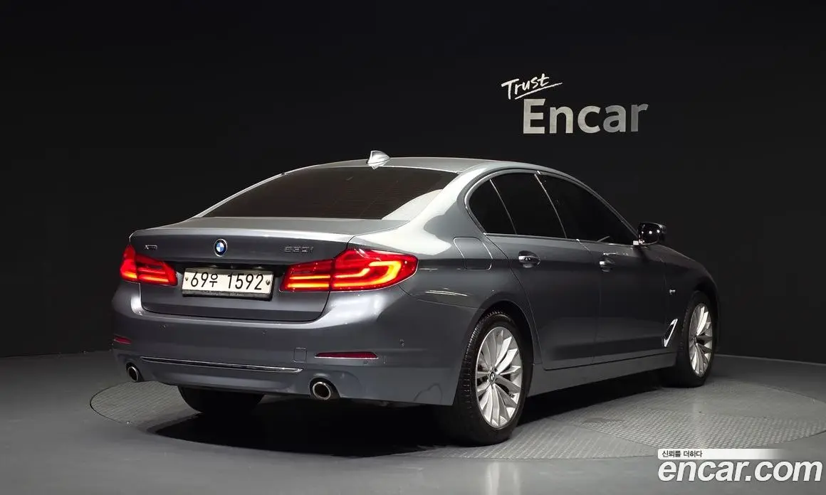 BMW 5 серия 2018 2.0 автомат (гидро), фото 2 BMW 5 серия 2018 2.0 автомат (гидро), фото 2