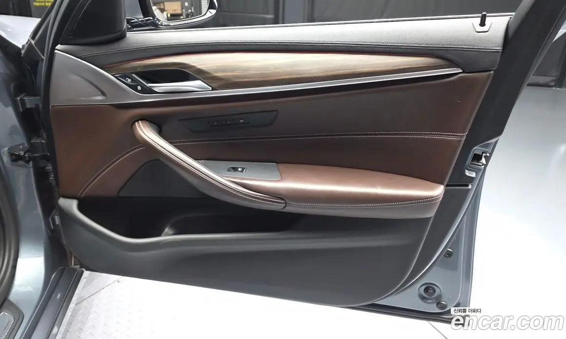 BMW 5 серия 2018 2.0 автомат (гидро), фото 14 BMW 5 серия 2018 2.0 автомат (гидро), фото 14