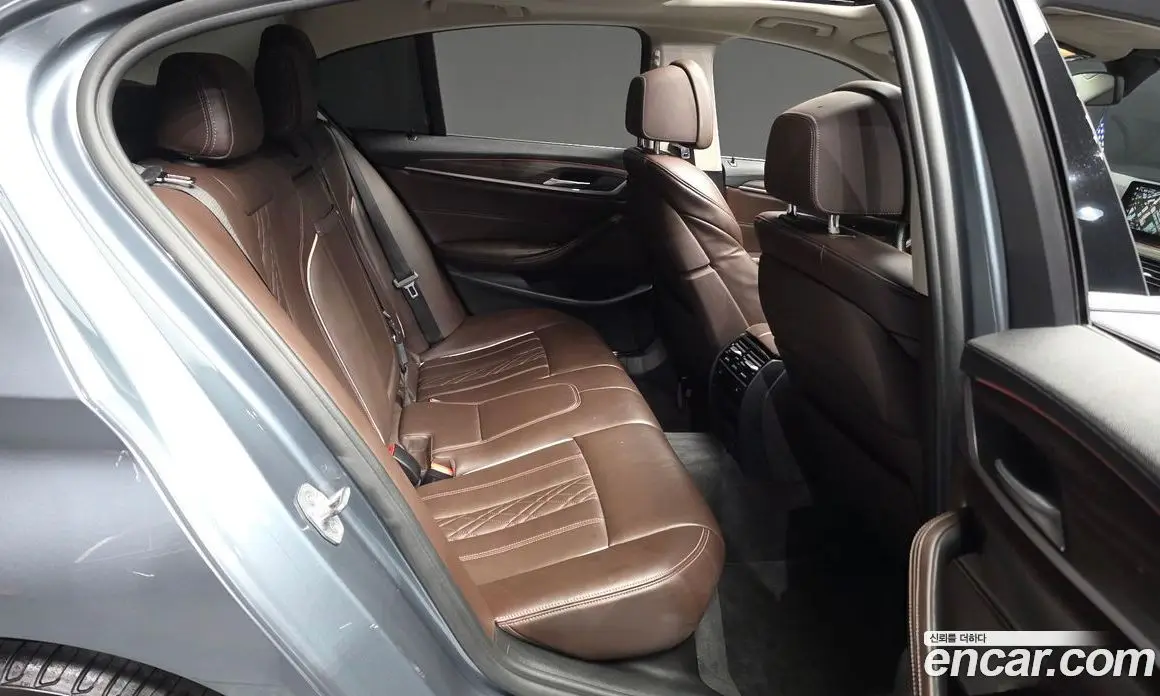 BMW 5 серия 2018 2.0 автомат (гидро), фото 18 BMW 5 серия 2018 2.0 автомат (гидро), фото 18