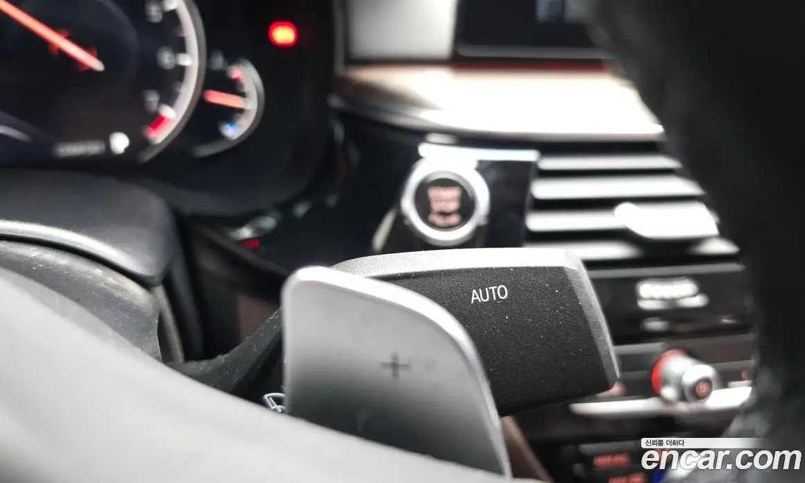 BMW 5 серия 2018 2.0 автомат (гидро), фото 28 BMW 5 серия 2018 2.0 автомат (гидро), фото 28