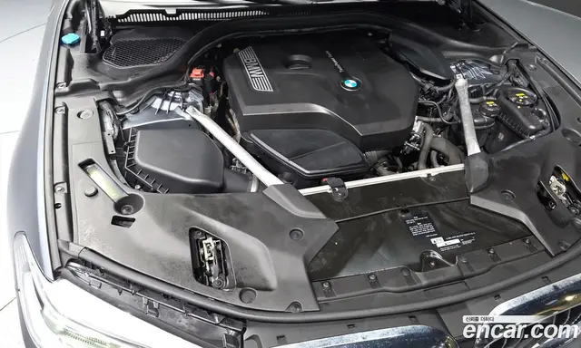 BMW 5 серия 2018 2.0 автомат (гидро), миниатюра 6 BMW 5 серия 2018 2.0 автомат (гидро), миниатюра 6