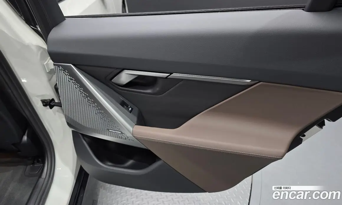 BMW 5 серия 2024 2.0 автомат (гидро), фото 14