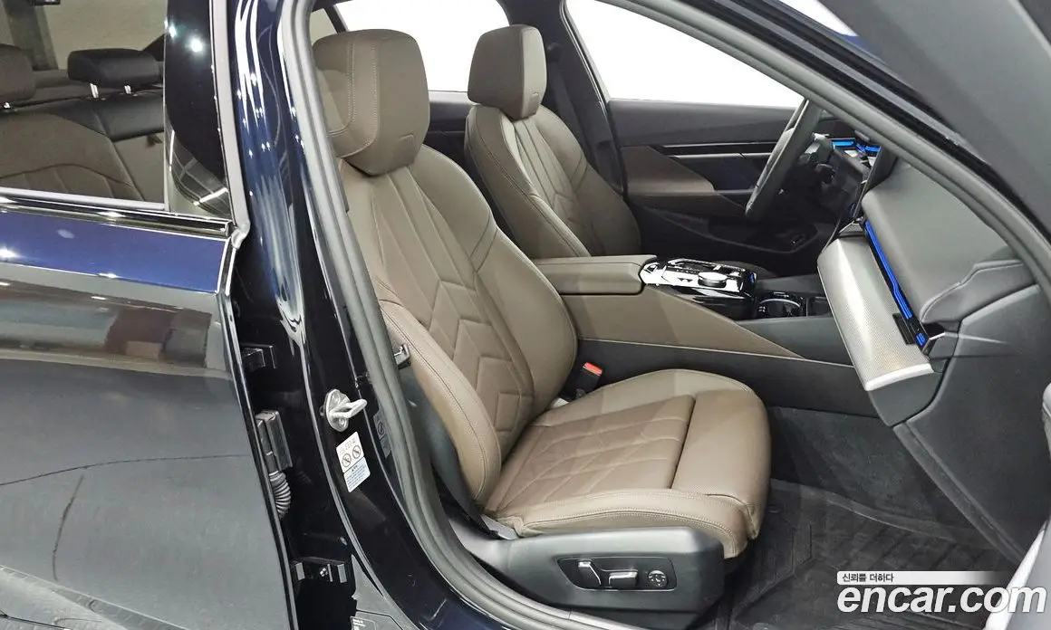 BMW 5 серия 2024 2.0 автомат (гидро), фото 18 BMW 5 серия 2024 2.0 автомат (гидро), фото 18