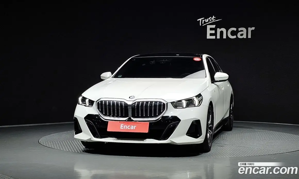 BMW 5 серия 2024 2.0 автомат (гидро), фото 3 BMW 5 серия 2024 2.0 автомат (гидро), фото 3