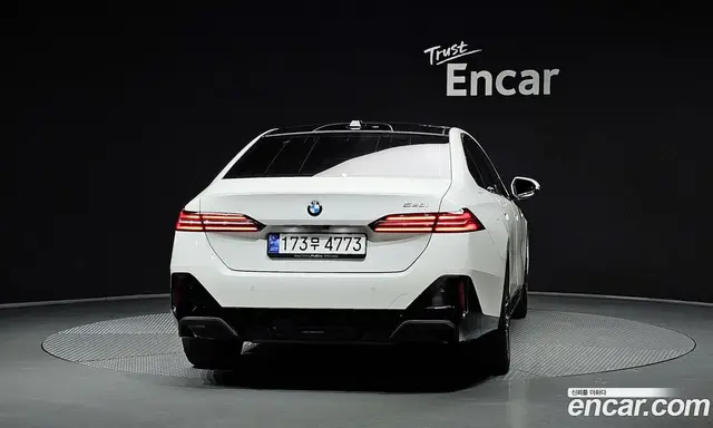 BMW 5 серия 2024 2.0 автомат (гидро), миниатюра 4 BMW 5 серия 2024 2.0 автомат (гидро), миниатюра 4