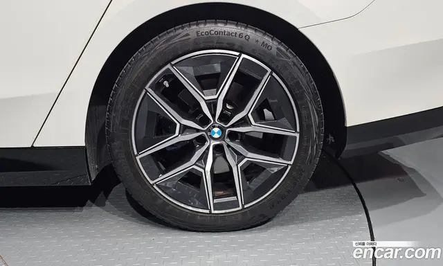BMW 5 серия 2024 2.0 автомат (гидро), миниатюра 7 BMW 5 серия 2024 2.0 автомат (гидро), миниатюра 7
