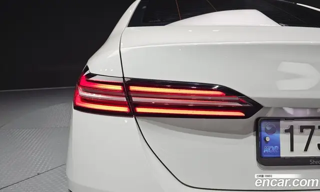 BMW 5 серия 2024 2.0 автомат (гидро), миниатюра 9 BMW 5 серия 2024 2.0 автомат (гидро), миниатюра 9