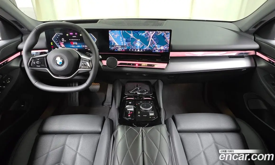 BMW 5 серия 2025 2.0 автомат (гидро), фото 9