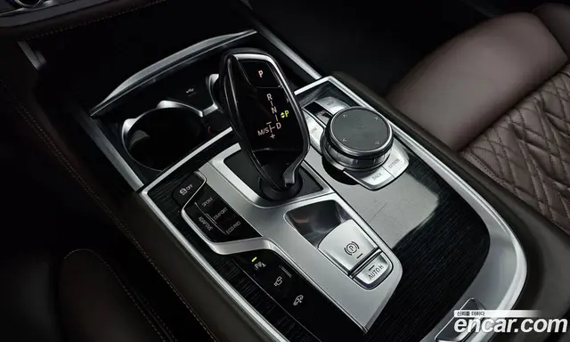 BMW 7 серия 2021 3.0 автомат (гидро), миниатюра 12