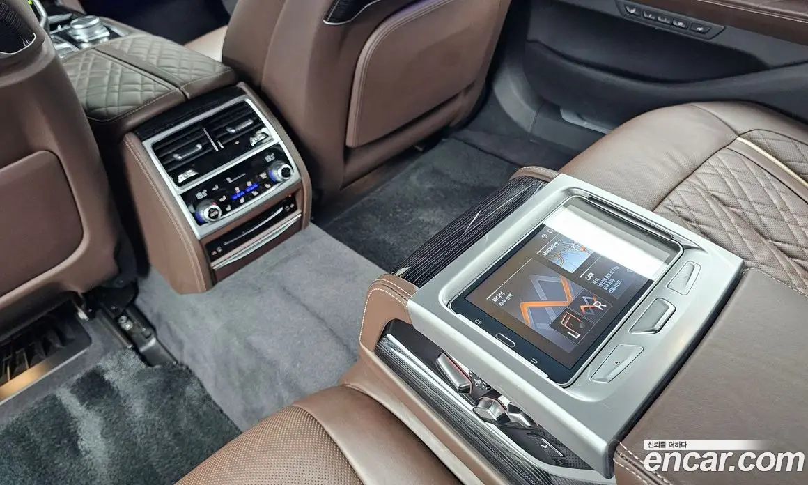 BMW 7 серия 2021 3.0 автомат (гидро), фото 25