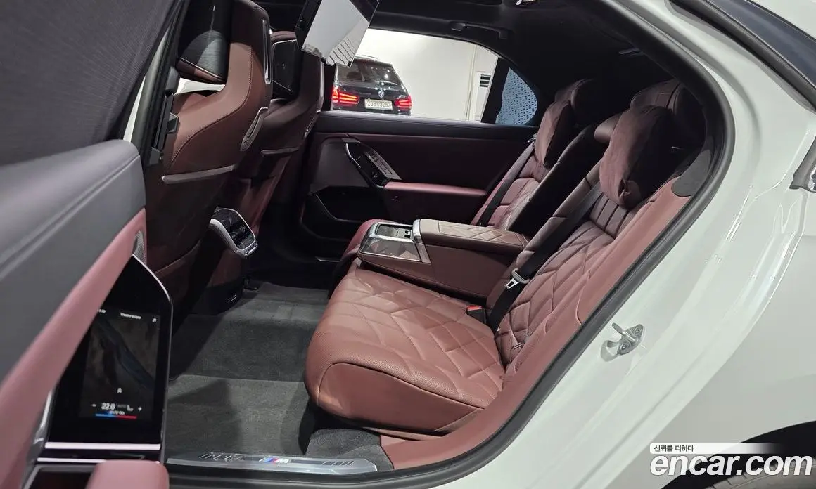 BMW 7 серия 2023 3.0 автомат (гидро), фото 11 BMW 7 серия 2023 3.0 автомат (гидро), фото 11