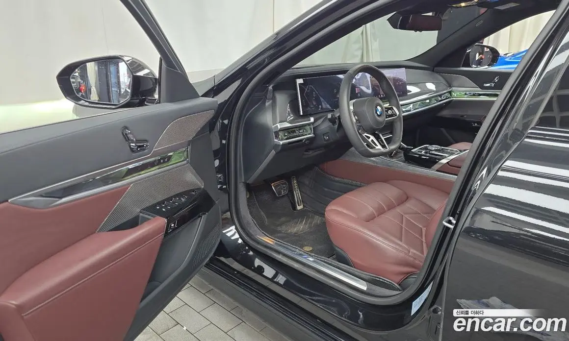 BMW 7 серия 2024 3.0 автомат (гидро), фото 13