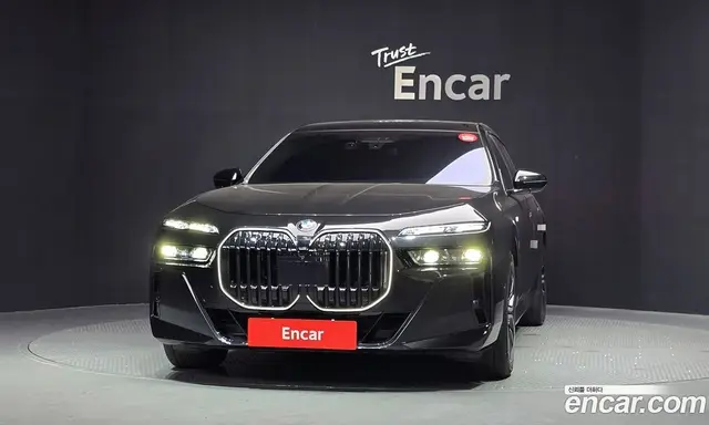 BMW 7 серия 2024 3.0 автомат (гидро), миниатюра 3