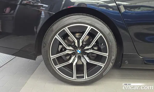 BMW 7 серия 2024 3.0 автомат (гидро), миниатюра 5
