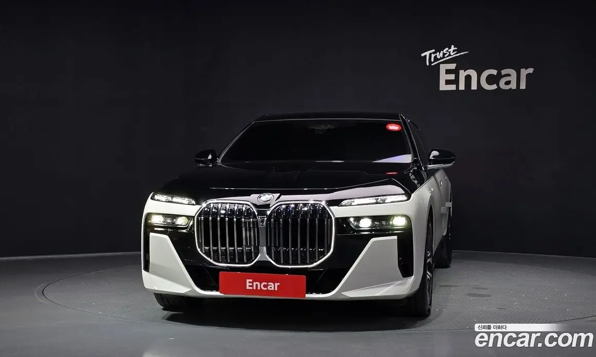 BMW 7 серия 2024 3.0 автомат (гидро), фото 3 BMW 7 серия 2024 3.0 автомат (гидро), фото 3