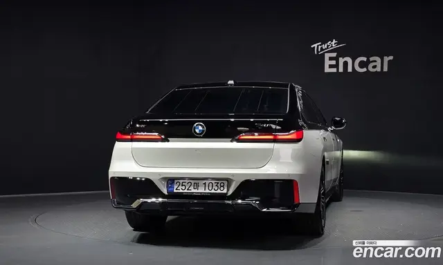 BMW 7 серия 2024 3.0 автомат (гидро), миниатюра 4 BMW 7 серия 2024 3.0 автомат (гидро), миниатюра 4