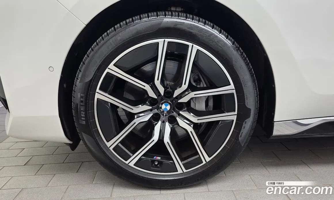 BMW 7 серия 2024 3.0 автомат (гидро), фото 5 BMW 7 серия 2024 3.0 автомат (гидро), фото 5