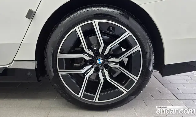 BMW 7 серия 2024 3.0 автомат (гидро), миниатюра 7 BMW 7 серия 2024 3.0 автомат (гидро), миниатюра 7