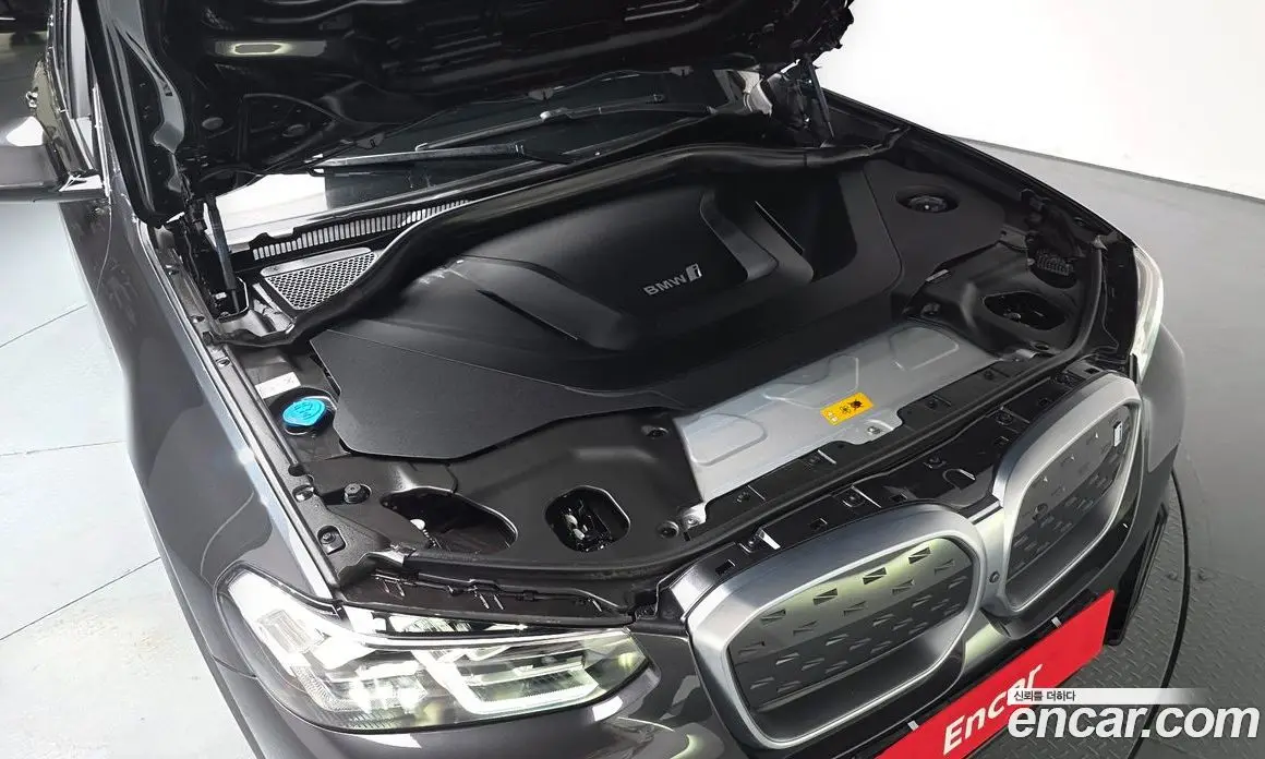 BMW iX3 2022 0.2 автомат (гидро), фото 5 BMW iX3 2022 0.2 автомат (гидро), фото 5