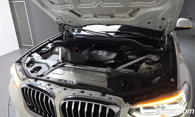 BMW X4 2020 2.0 автомат (гидро), миниатюра 5