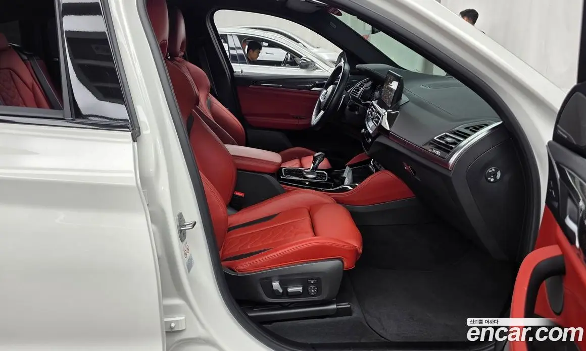 BMW X4M 2023 3.0 автомат (гидро), фото 17 BMW X4M 2023 3.0 автомат (гидро), фото 17