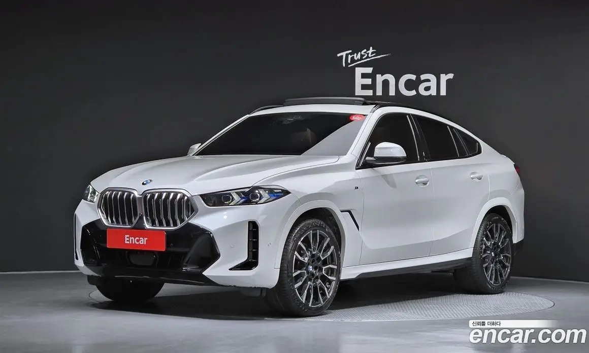 BMW X6 2023 3.0 автомат (гидро), фото 1 BMW X6 2023 3.0 автомат (гидро), фото 1
