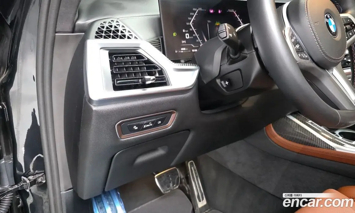 BMW X7 2025 4.4 автомат (гидро), фото 19 BMW X7 2025 4.4 автомат (гидро), фото 19