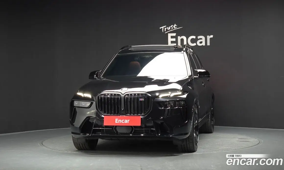 BMW X7 2025 4.4 автомат (гидро), фото 3 BMW X7 2025 4.4 автомат (гидро), фото 3