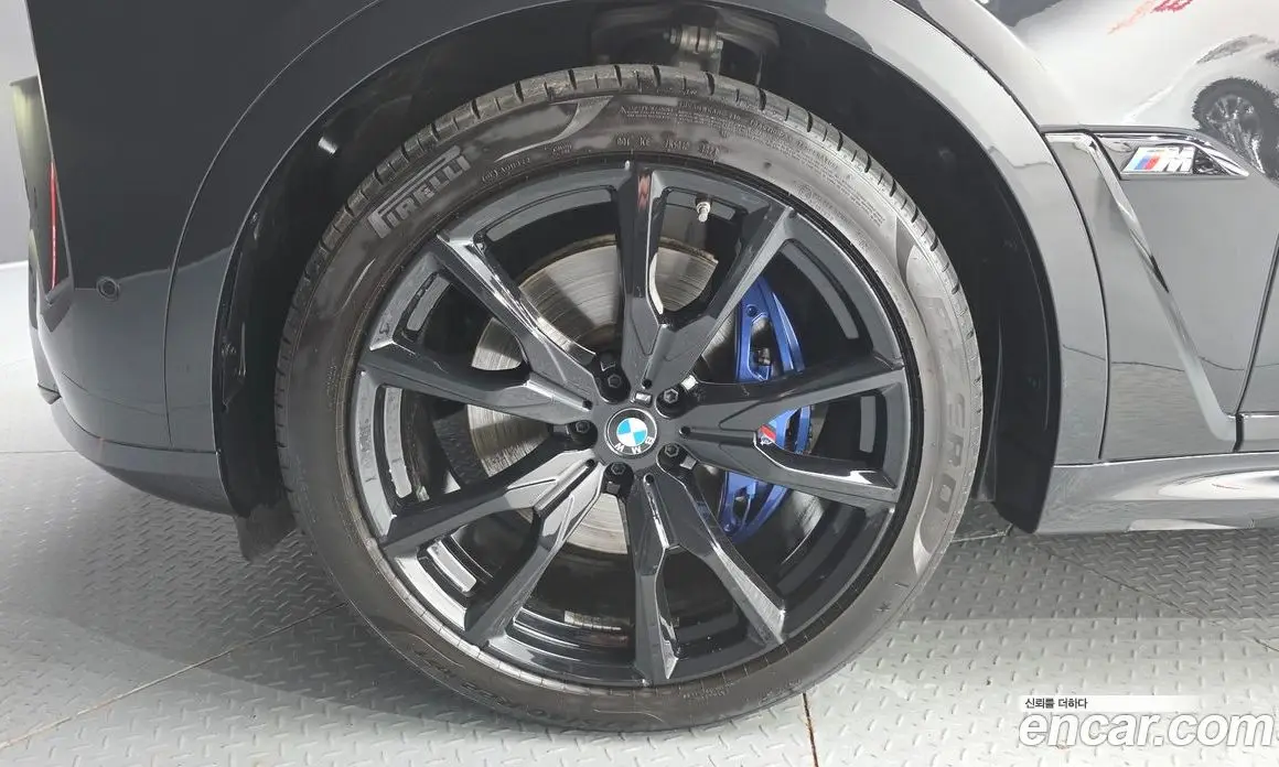 BMW X7 2025 4.4 автомат (гидро), фото 5 BMW X7 2025 4.4 автомат (гидро), фото 5