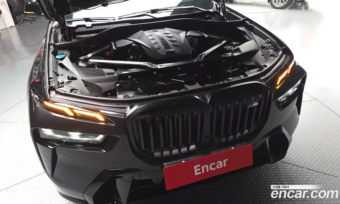 BMW X7 2025 4.4 автомат (гидро), фото 6 BMW X7 2025 4.4 автомат (гидро), фото 6