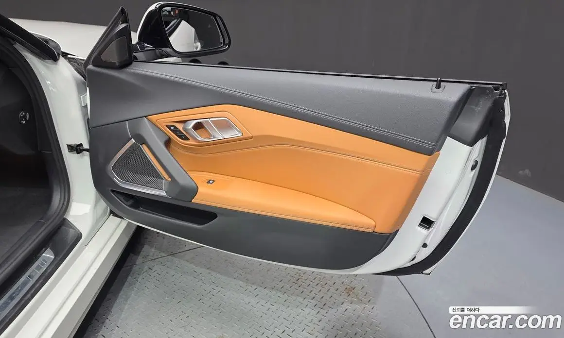 BMW Z4 2022 2.0 автомат (гидро), фото 14 BMW Z4 2022 2.0 автомат (гидро), фото 14