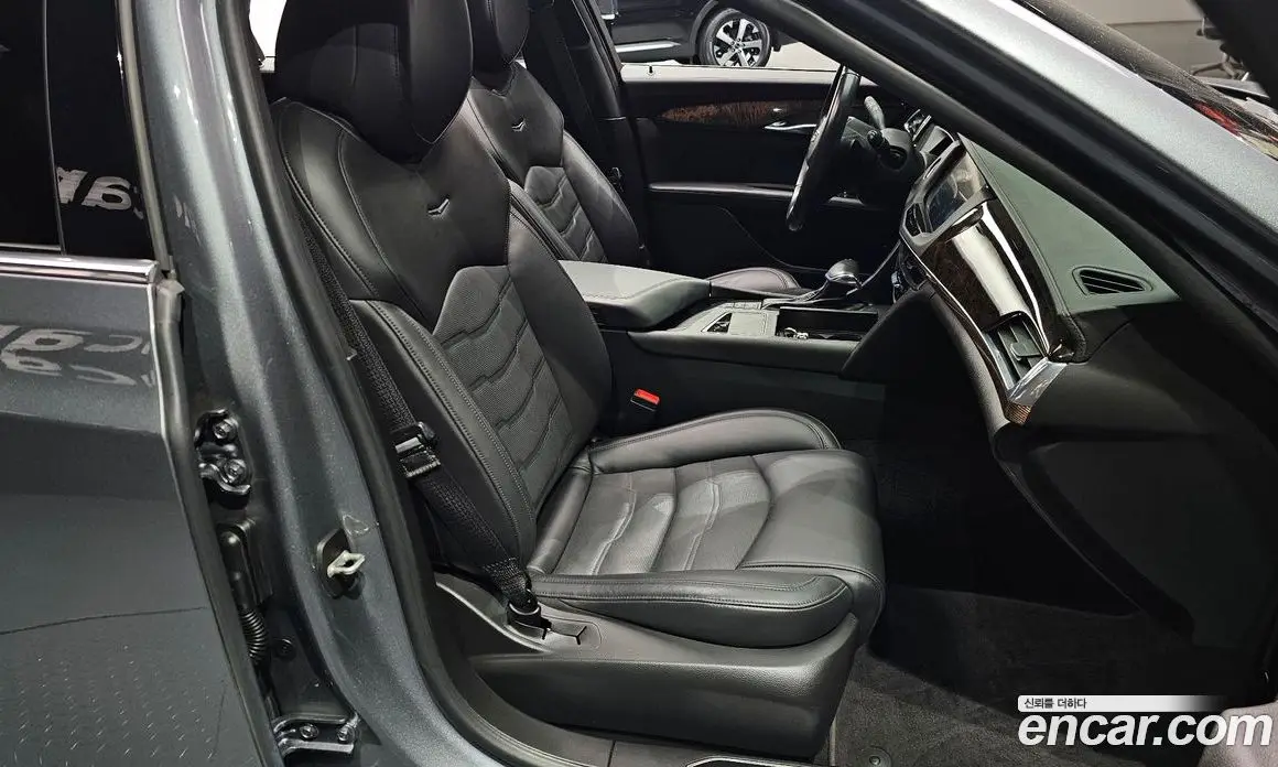 Cadillac CT6 2018 2.0 автомат (гидро), фото 10 Cadillac CT6 2018 2.0 автомат (гидро), фото 10