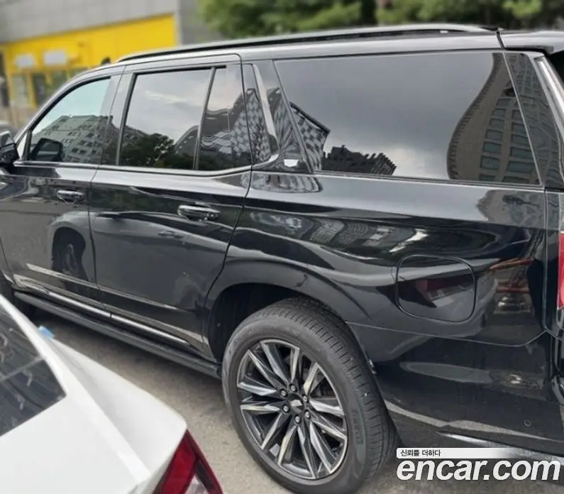 Cadillac Escalade 2021 6.2 автомат (гидро), фото 3 Cadillac Escalade 2021 6.2 автомат (гидро), фото 3