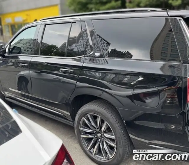 Cadillac Escalade 2021 6.2 автомат (гидро), миниатюра 3 Cadillac Escalade 2021 6.2 автомат (гидро), миниатюра 3