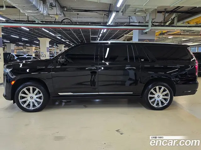 Cadillac Escalade 2022 6.2 автомат (гидро), миниатюра 4 Cadillac Escalade 2022 6.2 автомат (гидро), миниатюра 4