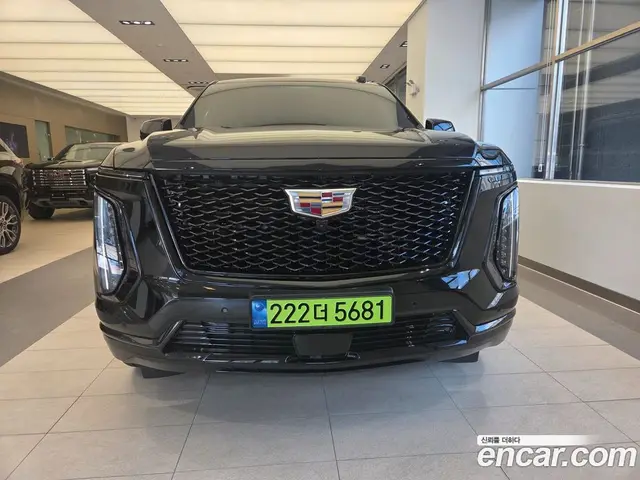 Cadillac Escalade 2025 6.2 автомат (гидро), миниатюра 1 Cadillac Escalade 2025 6.2 автомат (гидро), миниатюра 1