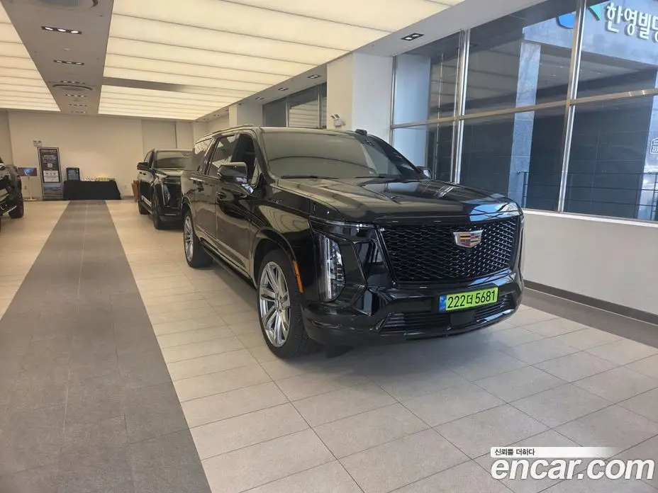 Cadillac Escalade 2025 6.2 автомат (гидро), фото 20 Cadillac Escalade 2025 6.2 автомат (гидро), фото 20