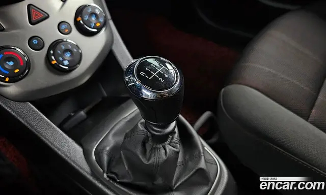 Chevrolet Aveo 2015 1.4 механика, миниатюра 11 Chevrolet Aveo 2015 1.4 механика, миниатюра 11