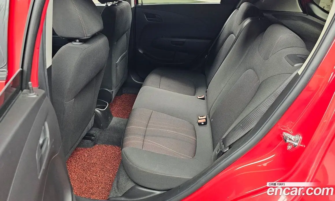 Chevrolet Aveo 2015 1.4 механика, фото 16 Chevrolet Aveo 2015 1.4 механика, фото 16