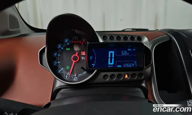 Chevrolet Aveo 2015 1.4 механика, миниатюра 10 Chevrolet Aveo 2015 1.4 механика, миниатюра 10