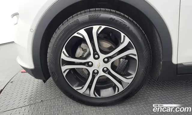 Chevrolet Bolt EV 2019 0.2 автомат (гидро), миниатюра 5 Chevrolet Bolt EV 2019 0.2 автомат (гидро), миниатюра 5
