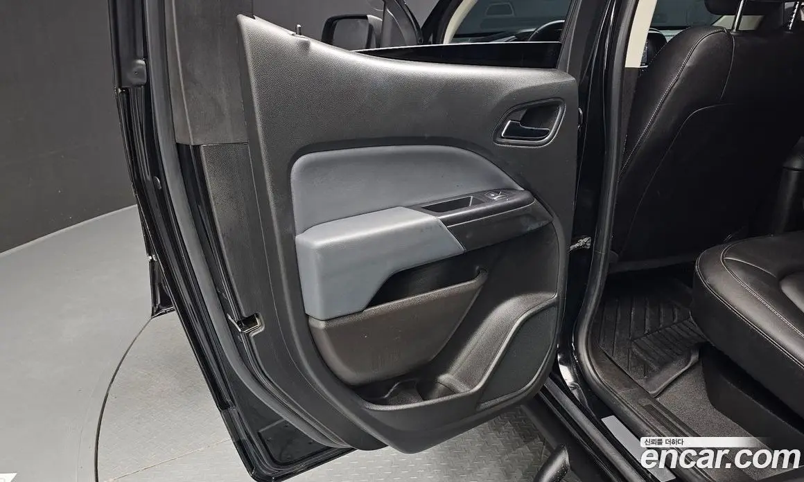 Chevrolet Colorado 2021 3.6 автомат (гидро), фото 14 Chevrolet Colorado 2021 3.6 автомат (гидро), фото 14