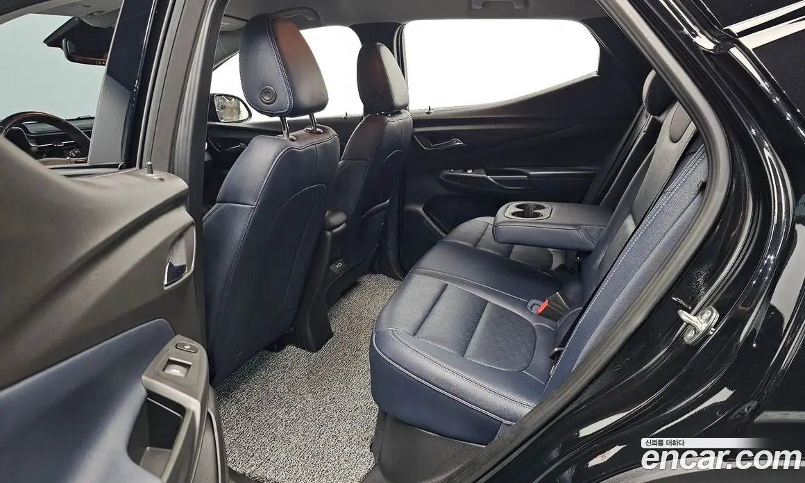 Chevrolet 볼트 EUV 2023 0.2 автомат (гидро), фото 15