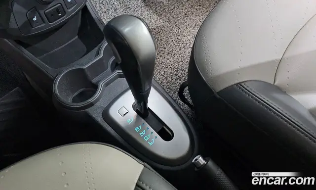 Chevrolet Spark 2013 1.0 автомат (гидро), миниатюра 12