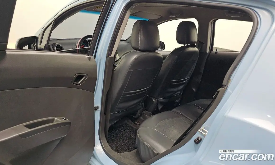 Chevrolet Spark 2013 1.0 автомат (гидро), фото 17