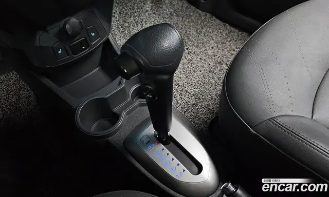 Chevrolet Spark 2014 1.0 автомат (гидро), миниатюра 12