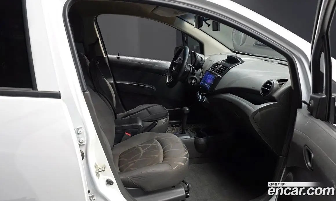 Chevrolet Spark 2014 1.0 автомат (гидро), фото 18 Chevrolet Spark 2014 1.0 автомат (гидро), фото 18