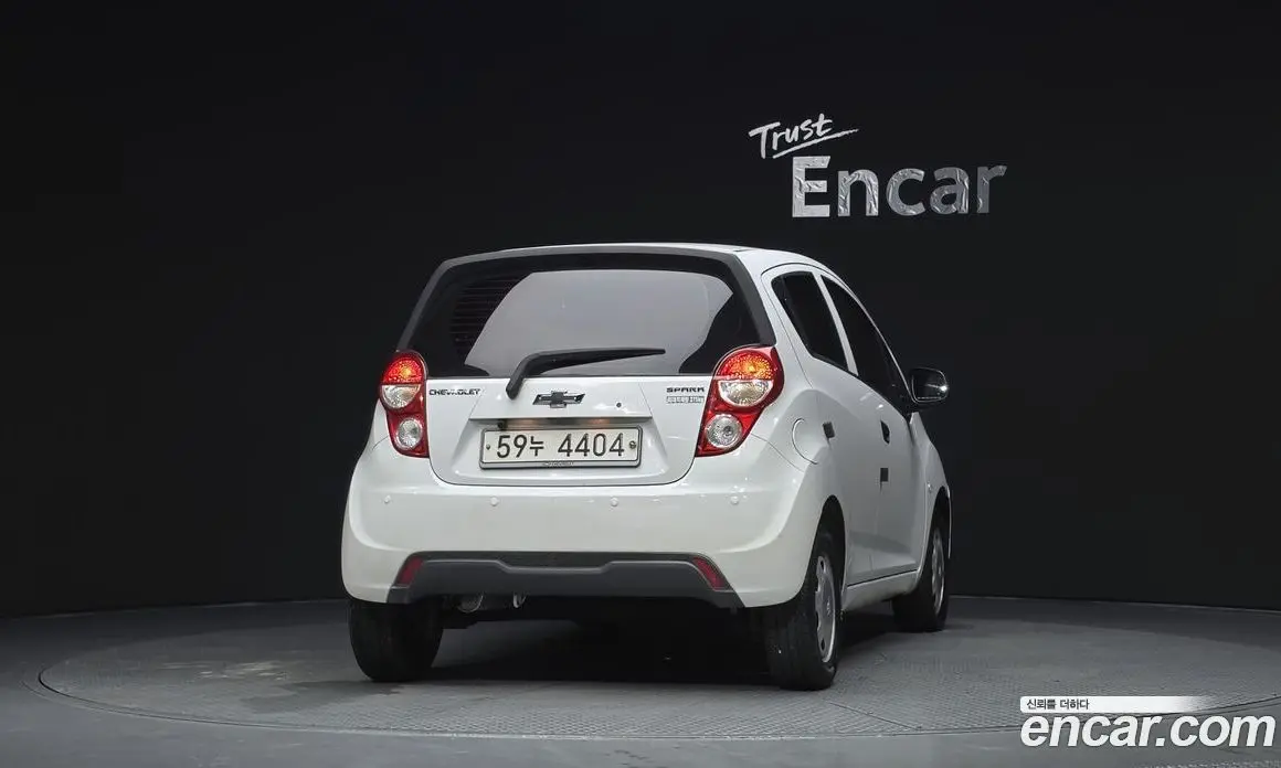 Chevrolet Spark 2014 1.0 автомат (гидро), фото 4 Chevrolet Spark 2014 1.0 автомат (гидро), фото 4